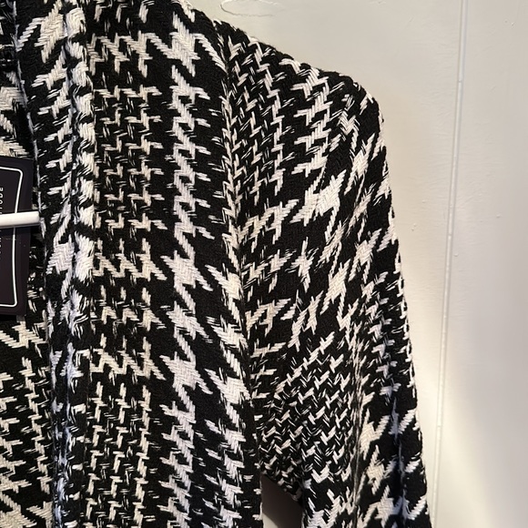 Black and white houndstooth jacket - Picture 2 of 7